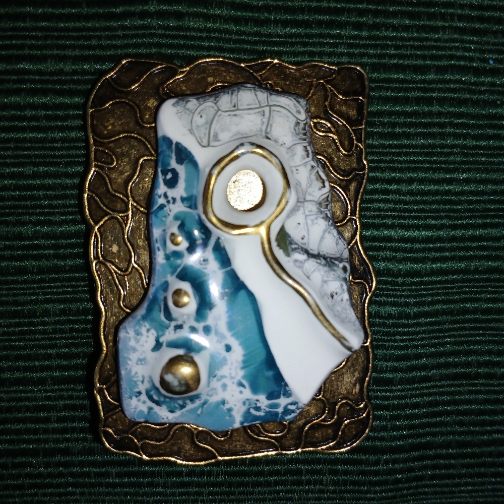 Abstract Blue, Gold, White Brooch/Pendant. Vintage UNIQUE  2" X 1.6"